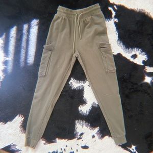 OLIVE JOGGER SWEATPANT